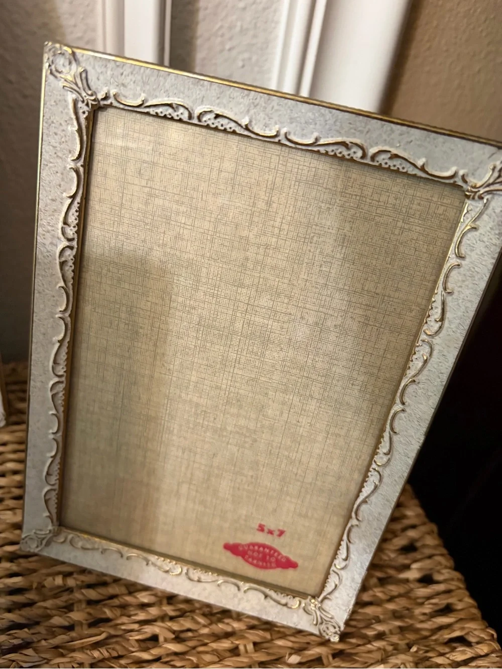 Vintage White and Gold 1980’s Metal Picture Frames Glass Fronts Lot of 5